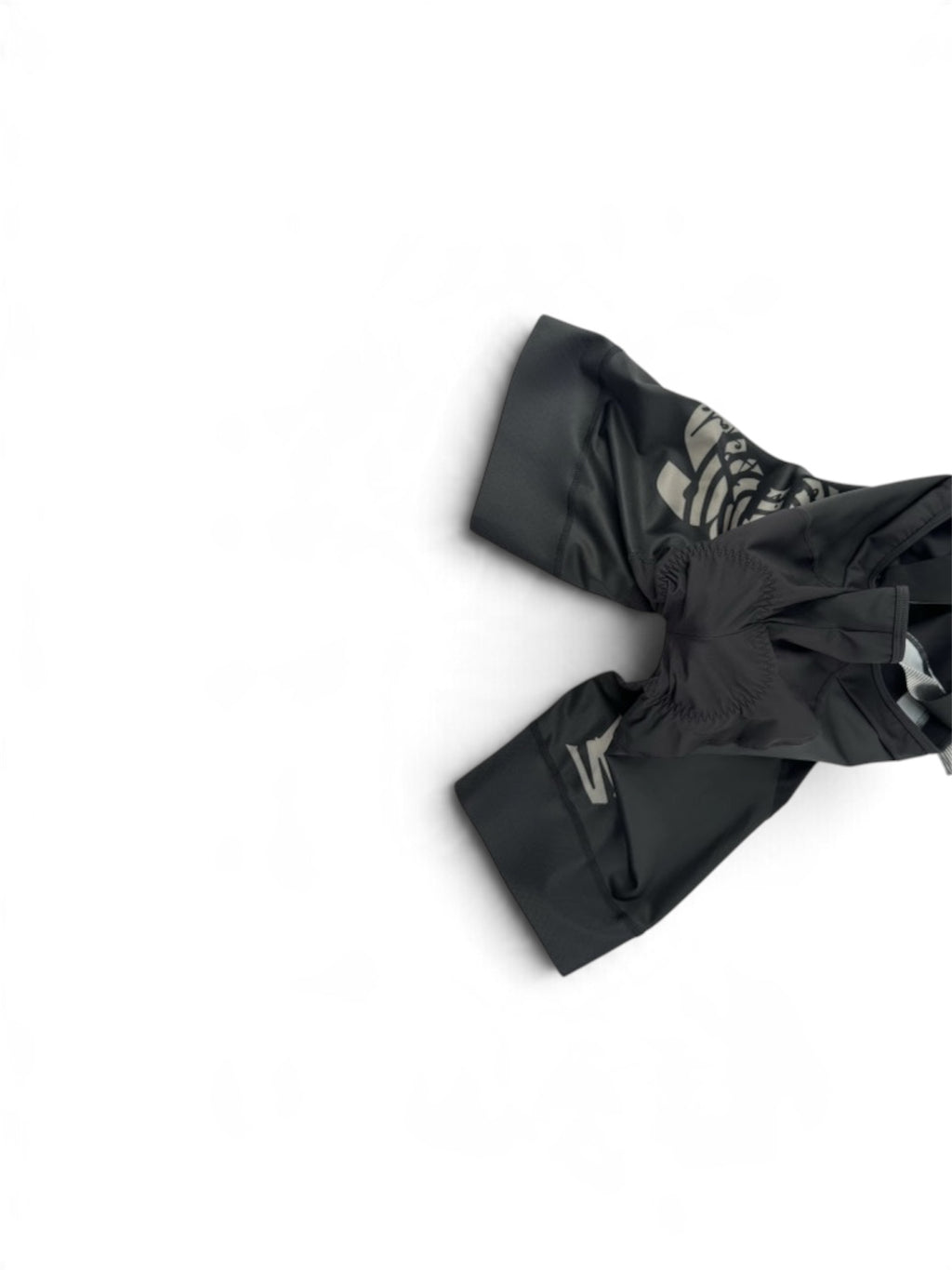 BLCK KNIGHT MEN BIBS